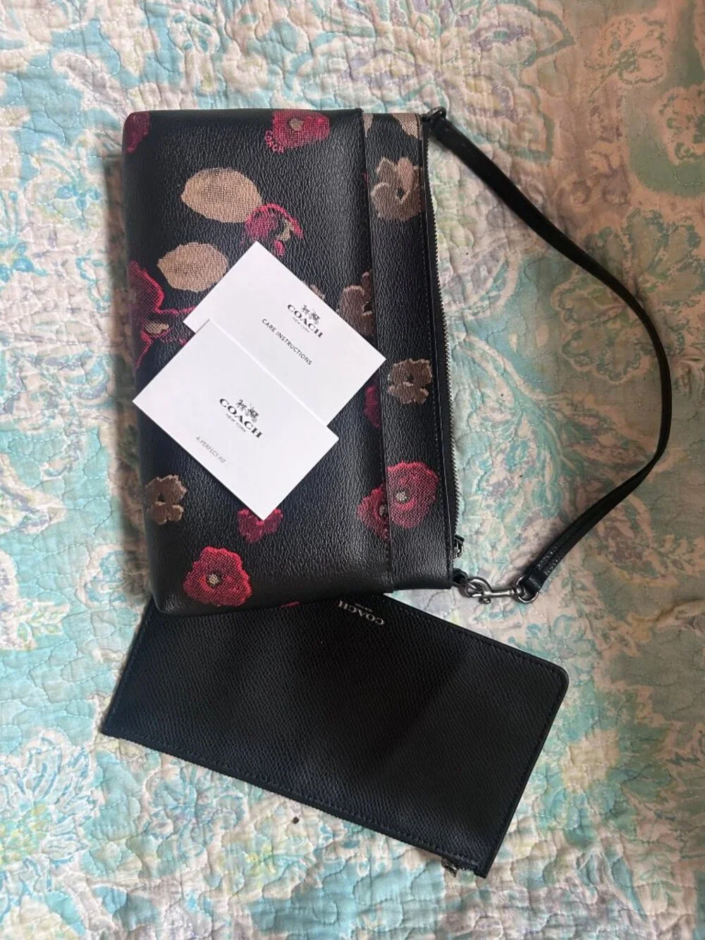 Coach beautiful wristlet